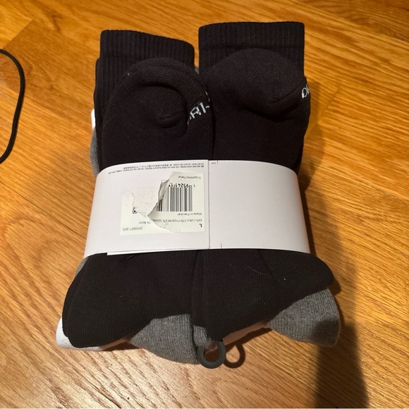 Nike Everyday Plus White and Gray Athletic Socks - Picture 3 of 4